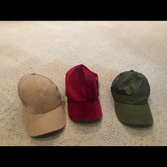 Hat - Picture 1 of 2